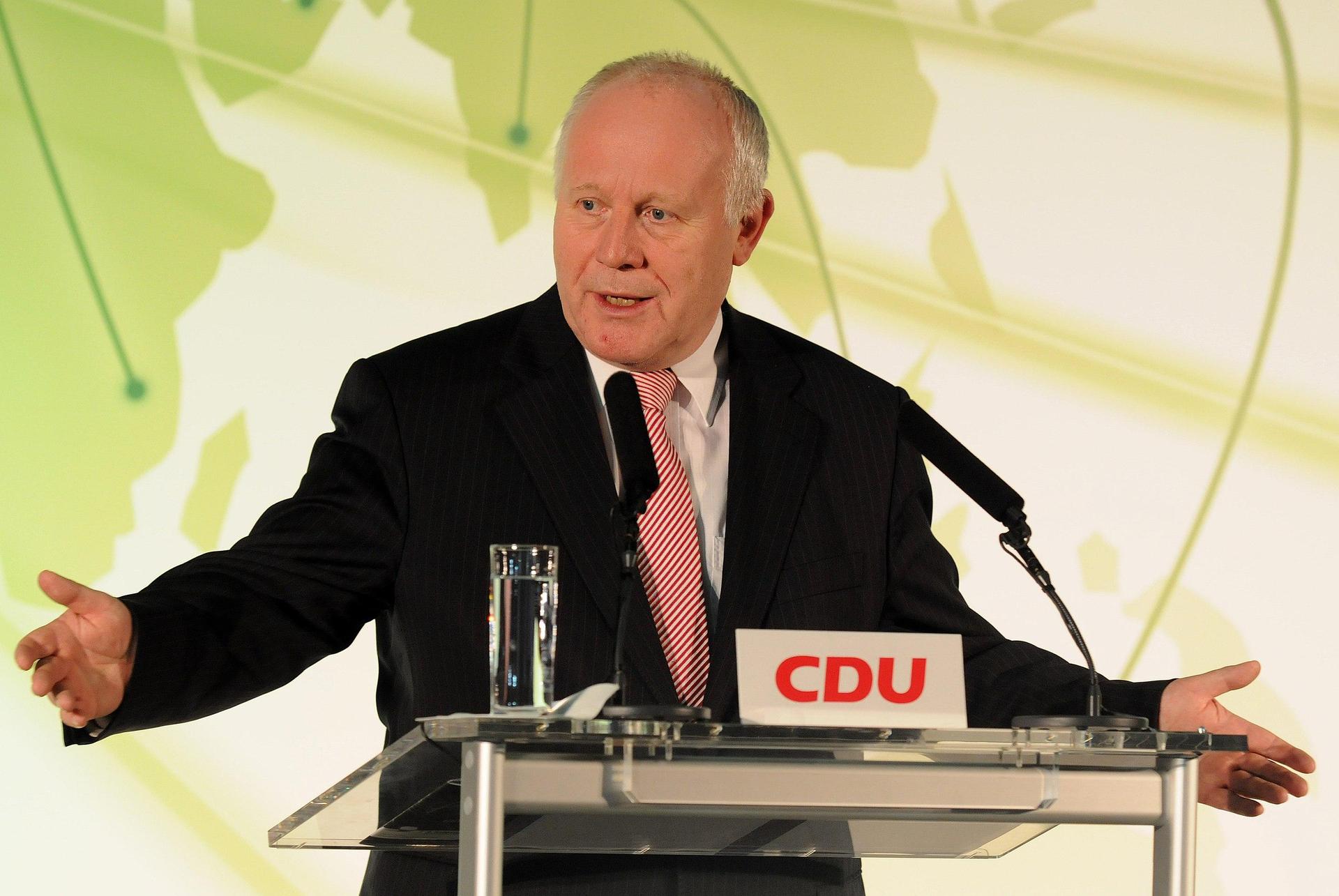  Georg Milbradt bei der 4. InternetNight der Sächsischen Union am 28. Januar 2008 in Dresden. (<a href="https://creativecommons.org/licenses/by-sa/3.0/deed.en">CC-Lizenz</a>) (Foto: Thomas Kretschel / kairospress )