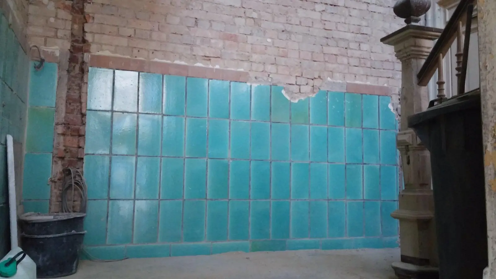 Exklusiv: Rettender Kuss für den „Kanzler“ (Foto: taucha-kompakt.de)