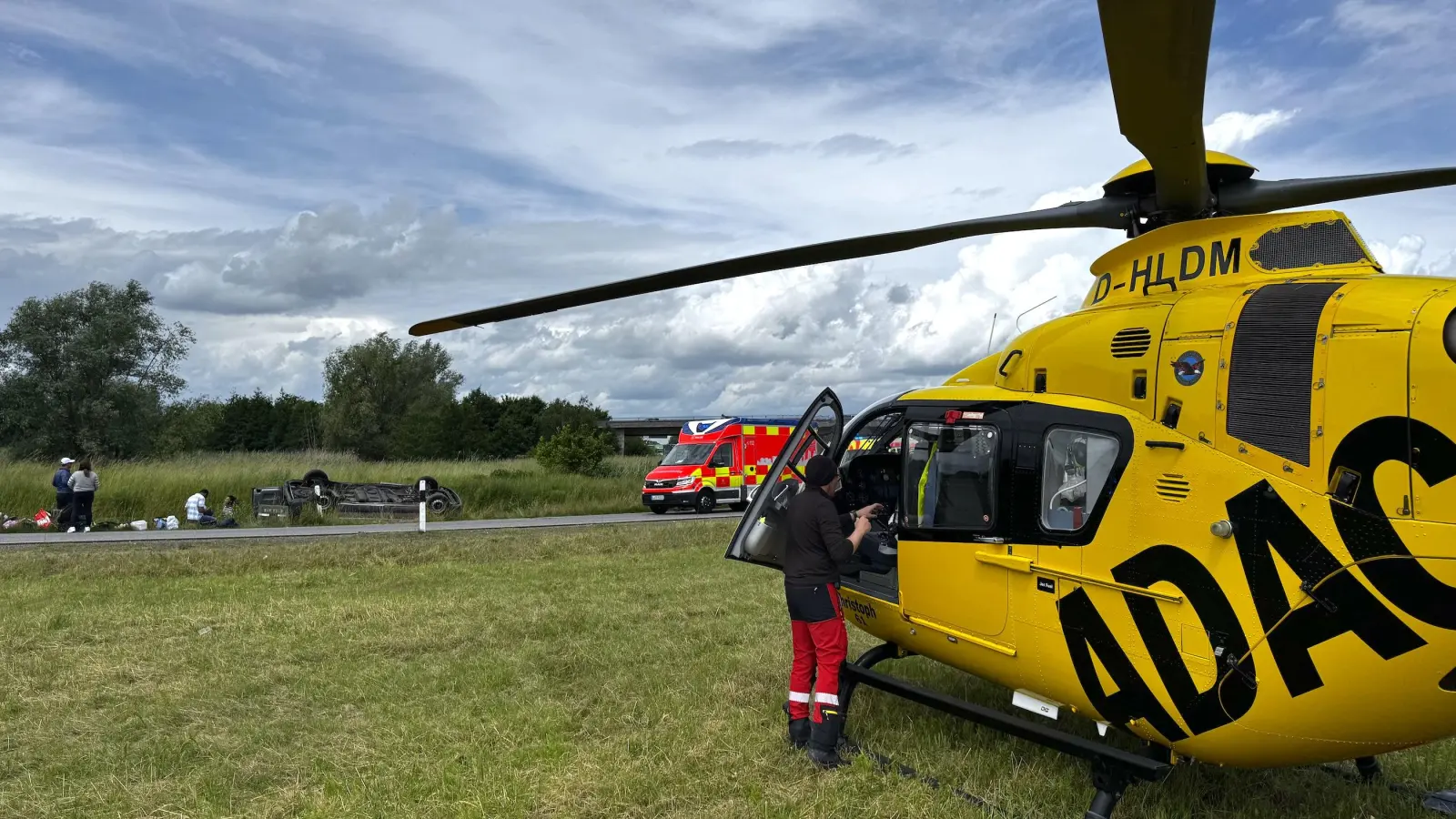 Auch der Rettungshubschrauber landete. (Foto: Daniel Große)