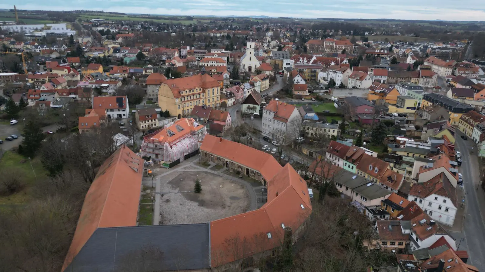 Der Neujahrsempfang der Stadt Taucha findet in der Kulturscheune des Rittergutsschlosses statt. (Foto: taucha-kompakt.de)