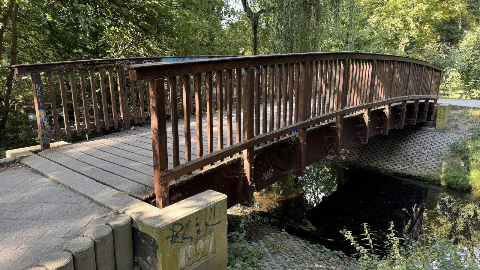 Die Brücke am Auenweg wird saniert. (Foto: Stadt Taucha)