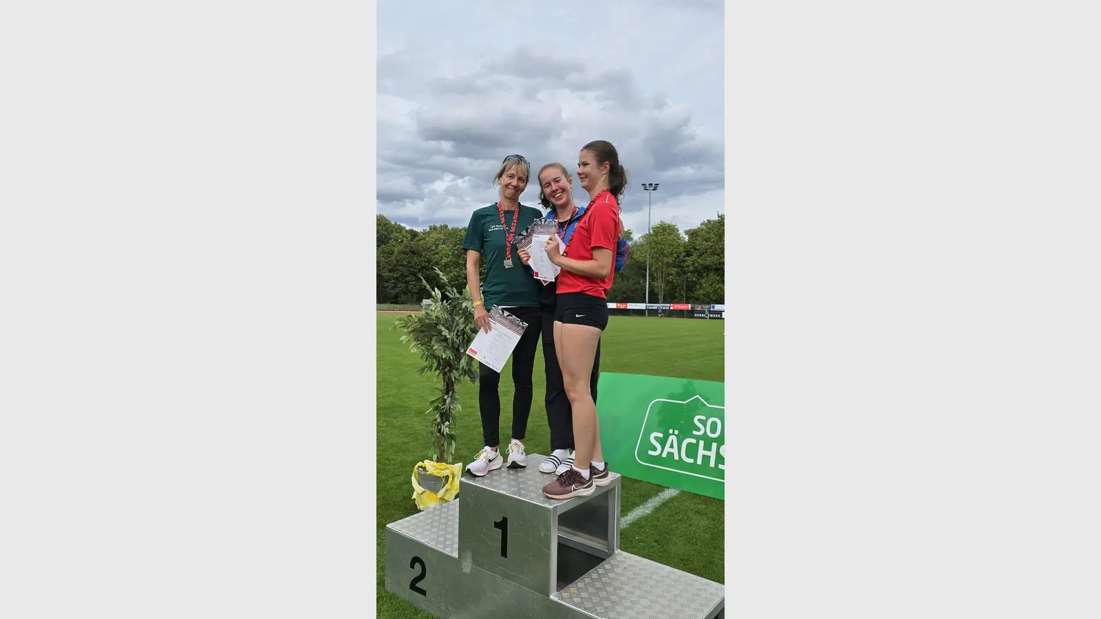 Schnappschuss einer Siegerehrung (Foto: LC Taucha e.V.)