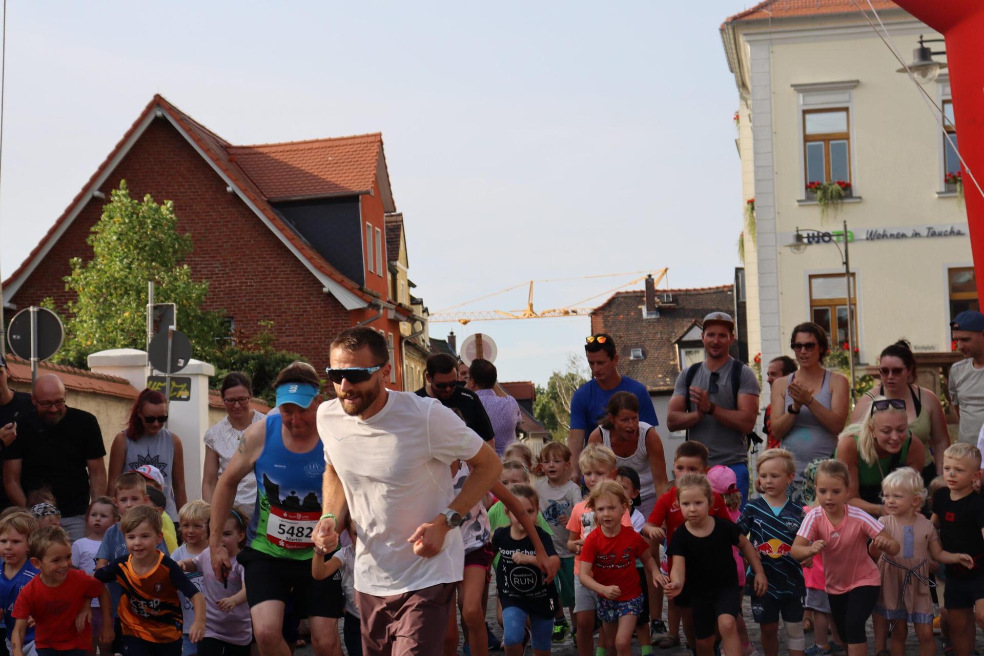 Der Stadtlauf vereint jährlich jung und alt. (Foto: LC Taucha e.V.)