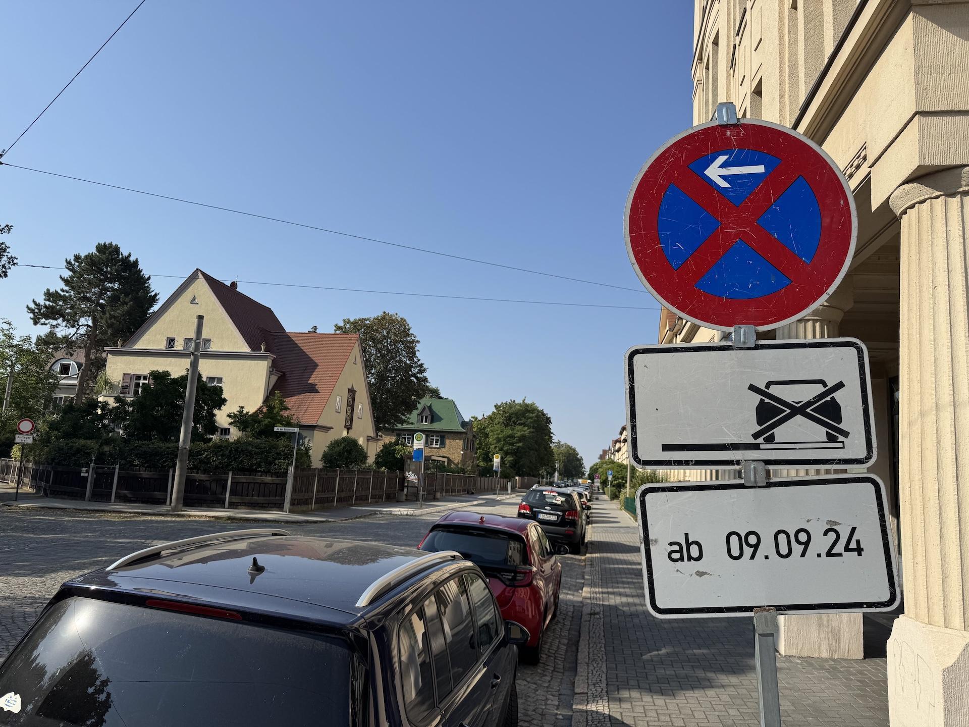 Die Lindnerstraße wird ab 9. September teilweise gesperrt. Darum wurden auch Halteverbote eingerichtet. (Foto: Daniel Große)