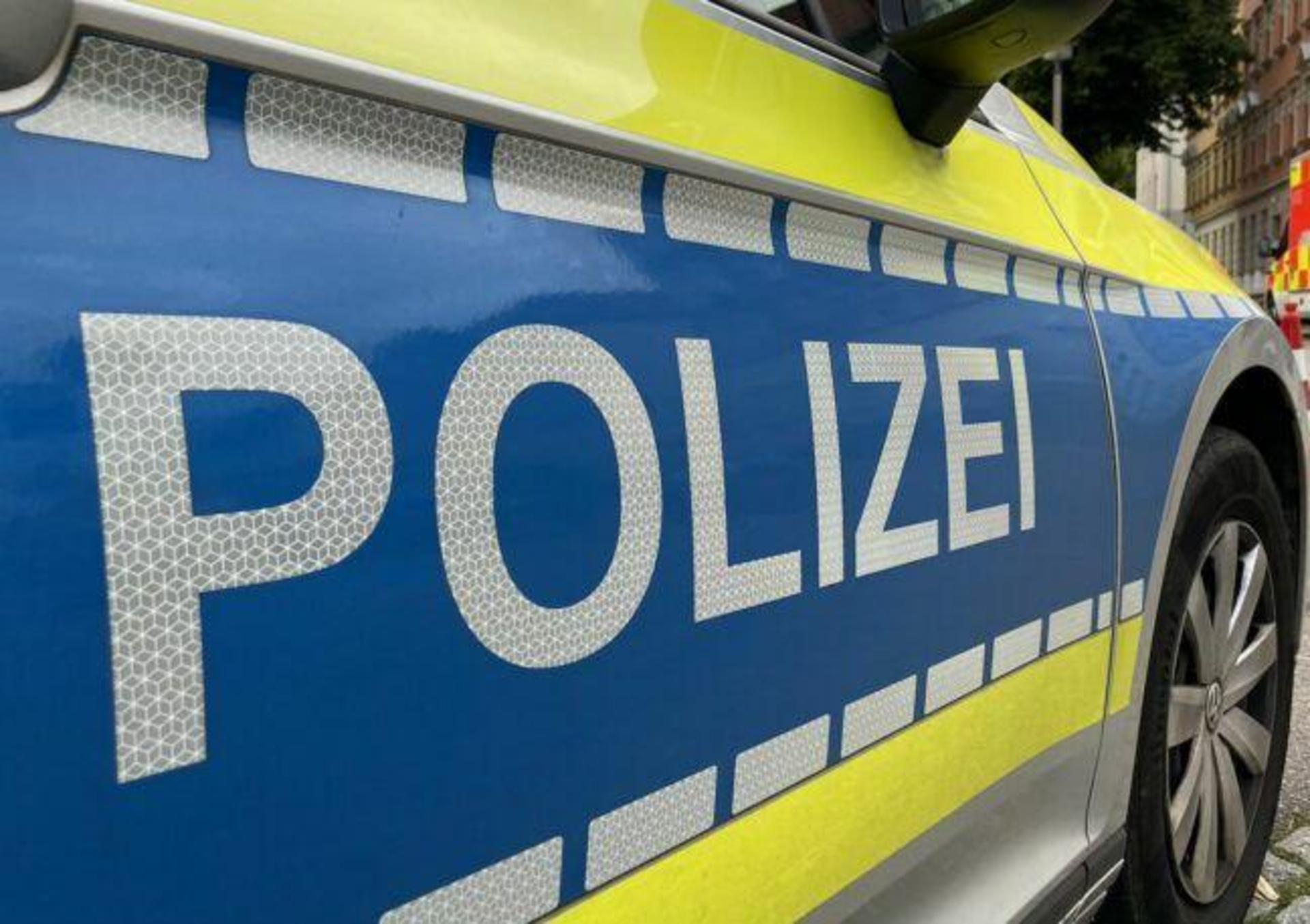 Die Polizei sucht Zeugen. (Symbolbild: Daniel Große)