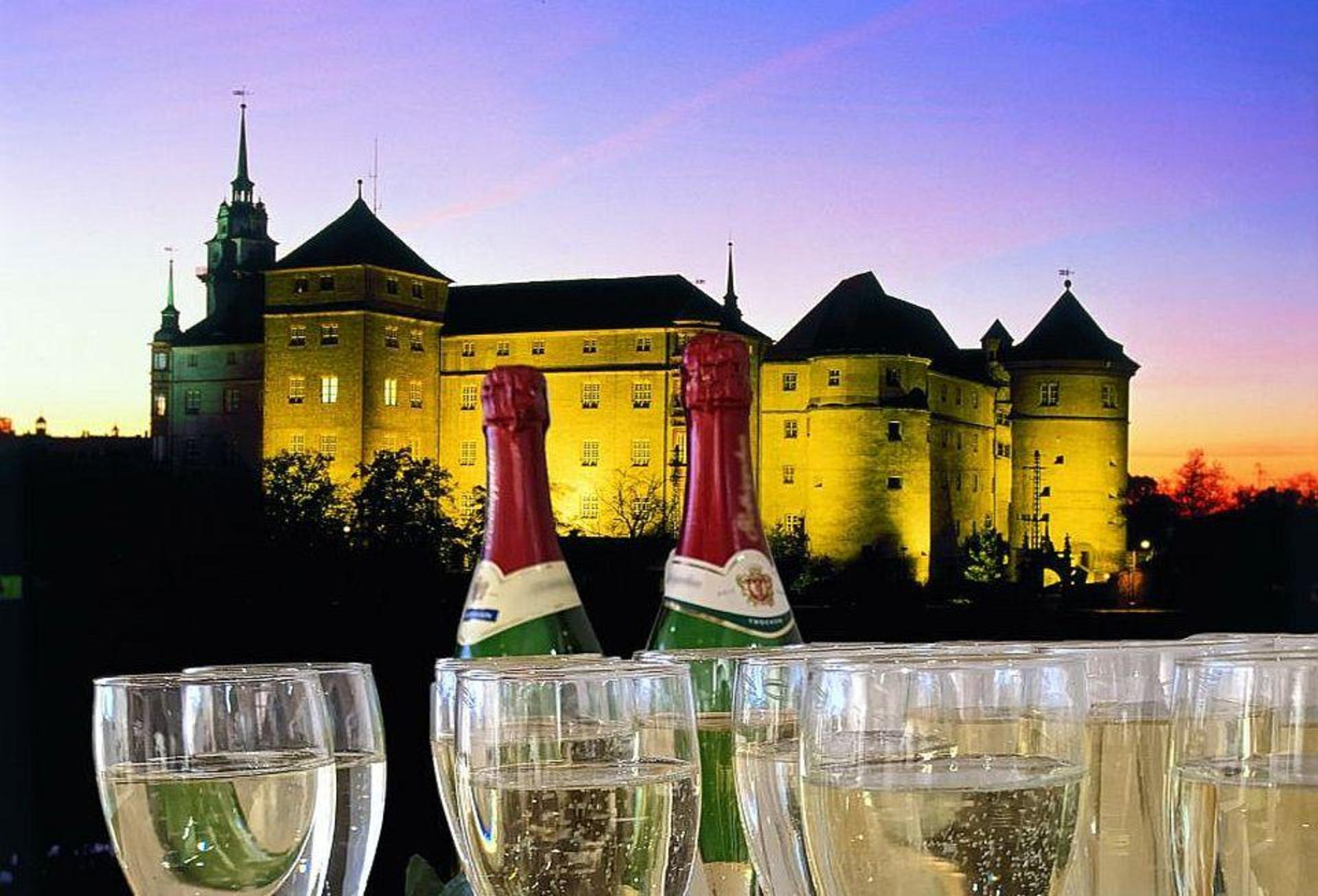 Romantische Stimmung auf Schloss Hartenfels  (Foto: Schloss: Bernd Blume, Montage: LRA/Schneider)