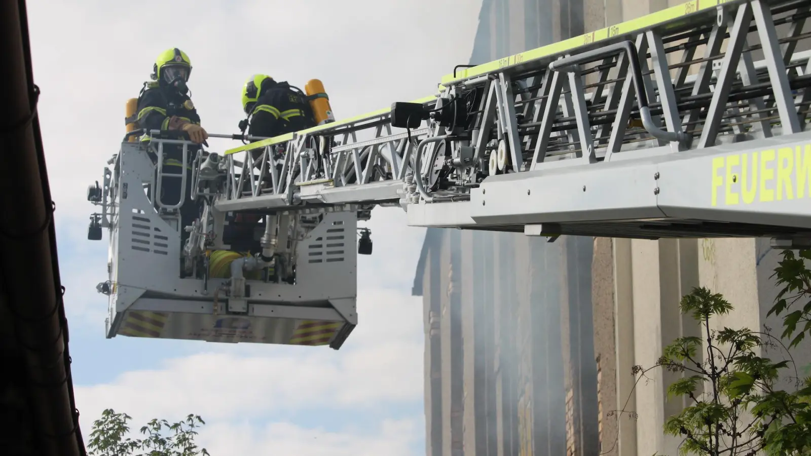 Brand in Industriebrache an der Freiligrathstraße (Foto: taucha-kompakt.de)
