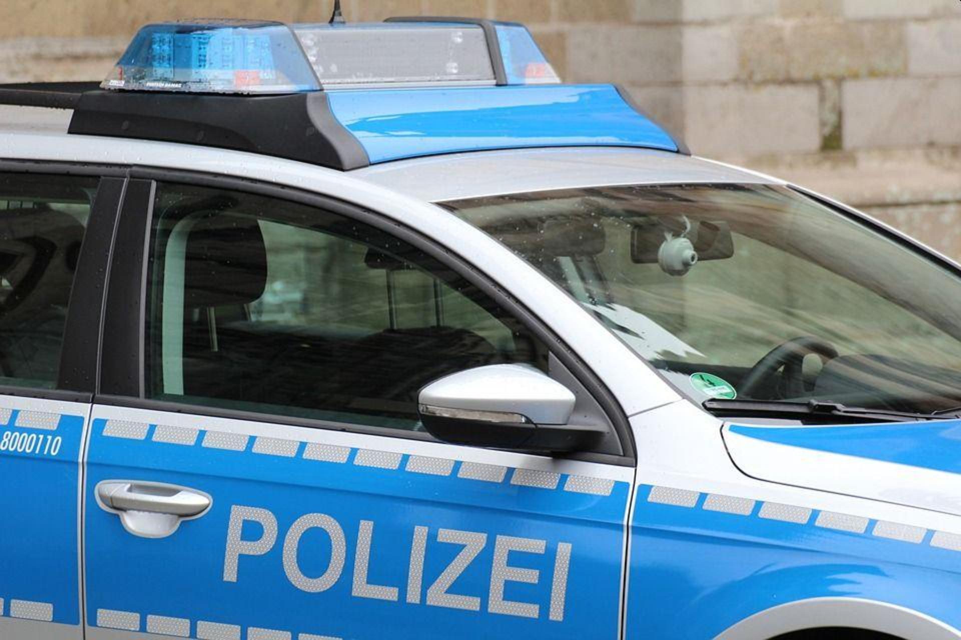 Polizeiauto im Einsatz (Symbolbild: Pixabay)