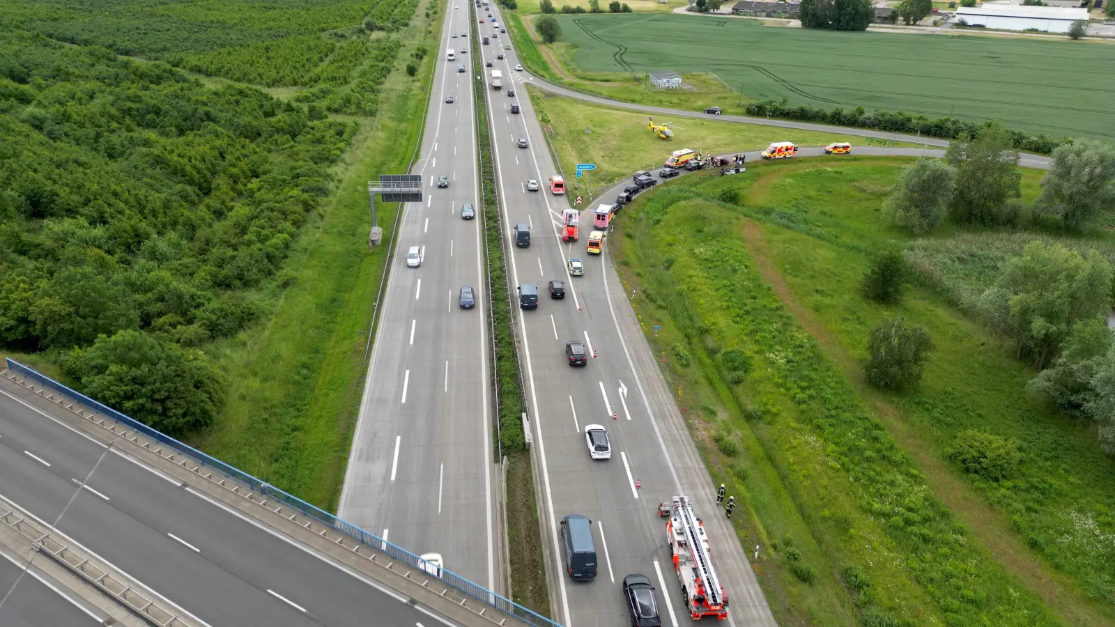 Die Einsatzstelle von oben. (Foto: Daniel Große)