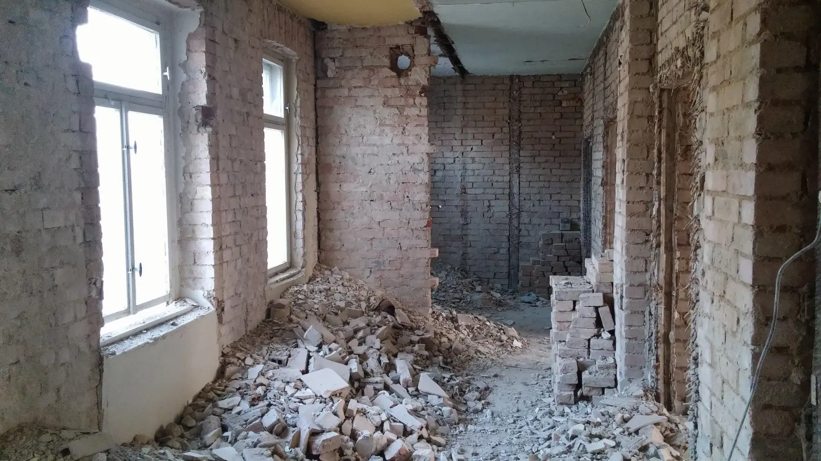 Exklusiv: Rettender Kuss für den „Kanzler“ (Foto: taucha-kompakt.de)