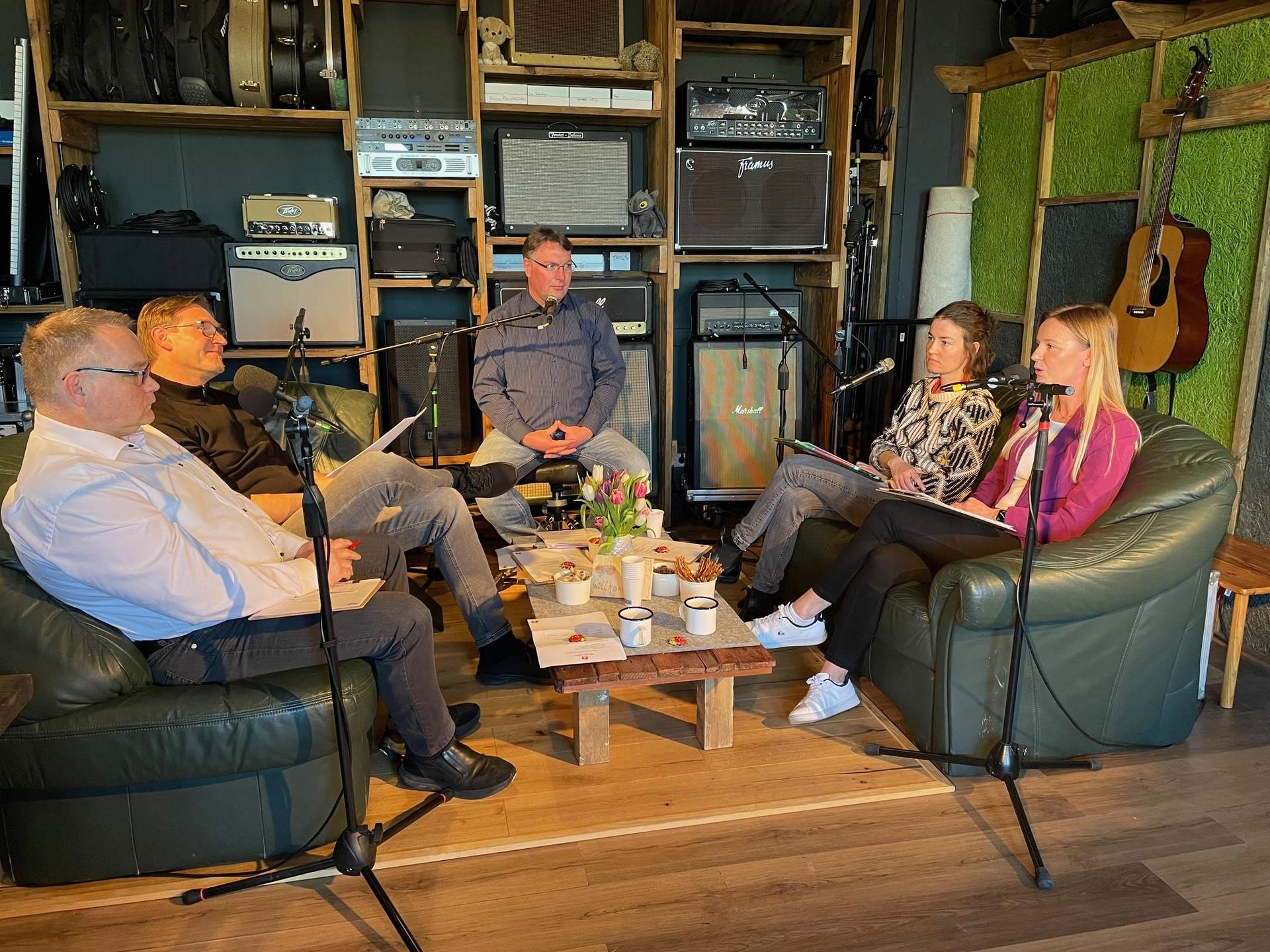 Die Protagonisten des neuen Podcasts. (Foto: Landratsamt Nordsachsen)